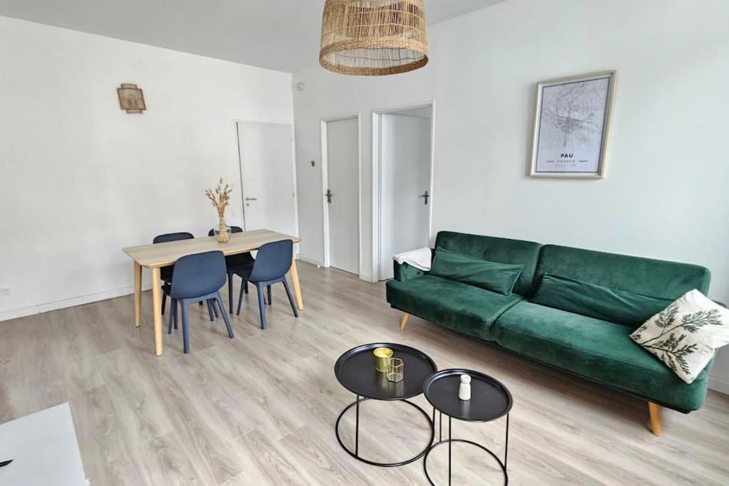 Superbe Appartement 2 Chambres Au Coeur De 포 외부 사진